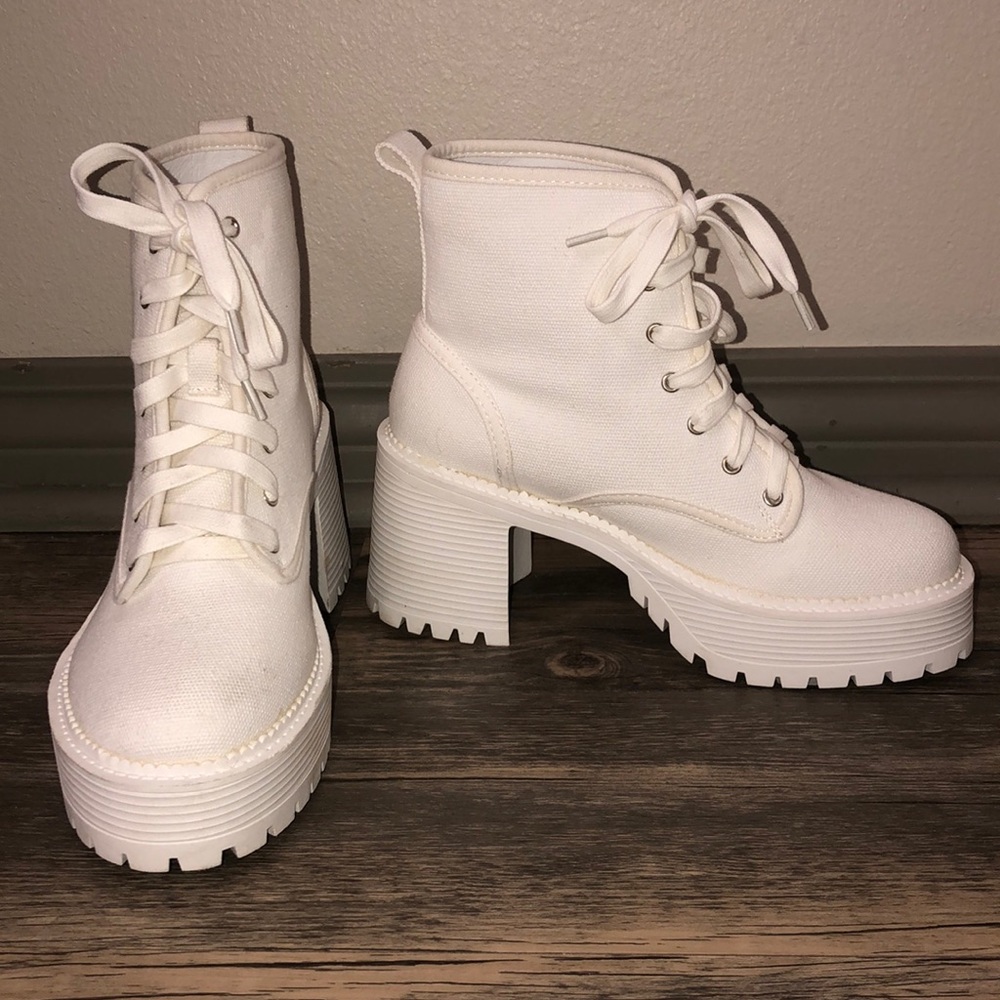 Adika platform sneakers